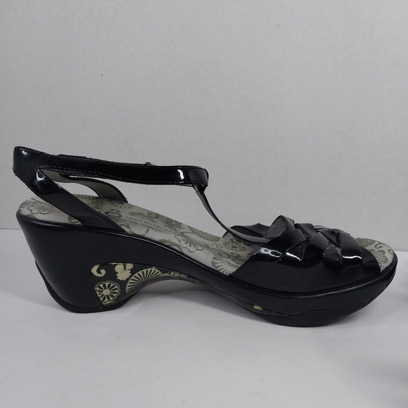 Jambu Sport Wedge Camden Size 9 M Glossy Black T-Strap Sandals Shoes - Picture 7 of 13